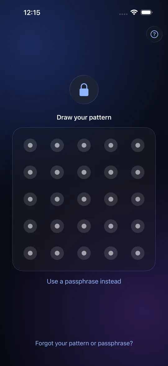 The StrongRoom lock screen with a 5 x 5 dot grid.